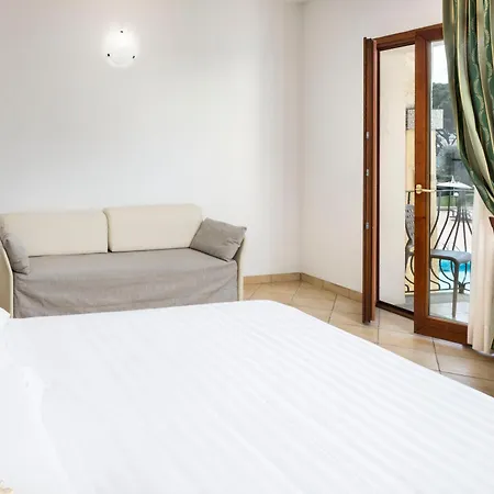 Blu Morisco 4* Cannigione