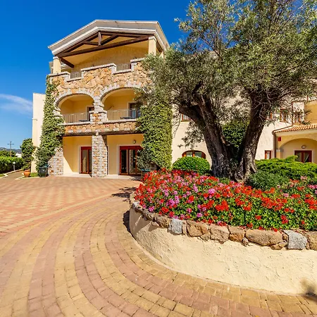 Blu Morisco Hotel 4*