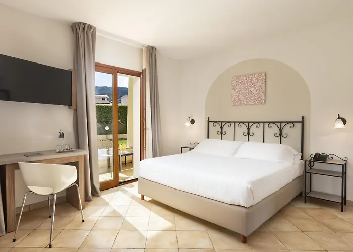 Blu Morisco Hotel Cannigione