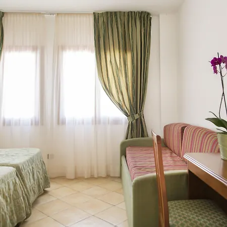 Blu Morisco Cannigione